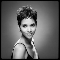 Halle Berry Sweatshirt #3923459