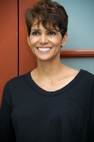 Halle Berry mug #G2571051