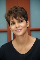 Halle Berry tote bag #G2571054