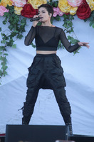 Halsey Longsleeve T-shirt #2789594