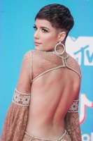 Halsey Longsleeve T-shirt #3731754