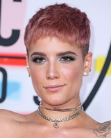 Halsey Longsleeve T-shirt #3786565