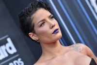 Halsey Longsleeve T-shirt #3850828