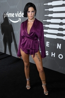 Halsey Longsleeve T-shirt #3850903