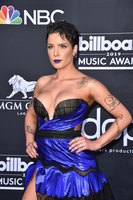 Halsey Sweatshirt #3851024