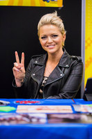 Hannah Spearritt Sweatshirt #2812677