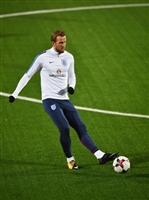 Harry Kane Longsleeve T-shirt #3330285
