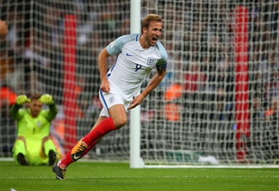 Harry Kane Poster 3330417