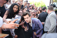 Harry Styles Longsleeve T-shirt #2900939