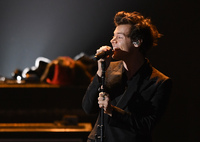 Harry Styles Longsleeve T-shirt #3063753