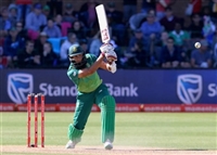 Hashim Amla Longsleeve T-shirt #3708347