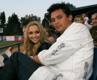 Hayden Panettiere Sweatshirt #1497417