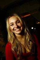 Hayden Panettiere longsleeve t-shirt #2070050