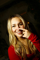 Hayden Panettiere Sweatshirt #2070072