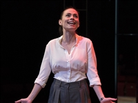 Hayley Atwell Sweatshirt #3029292