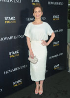 Hayley Atwell Sweatshirt #3305626