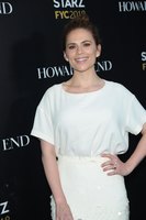 Hayley Atwell Sweatshirt #3305639