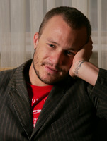 Heath Ledger t-shirt #2212143
