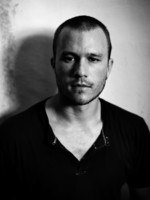 Heath Ledger Sweatshirt #2212161