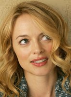 Heather Graham Longsleeve T-shirt #2065775