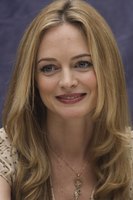 Heather Graham Longsleeve T-shirt #2266331