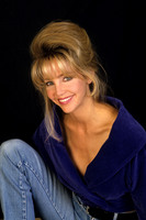 Heather Locklear t-shirt #2051245