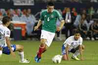 Hector Herrera mug #G703183