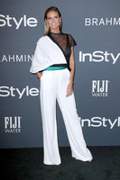 Heidi Klum Longsleeve T-shirt #2880923