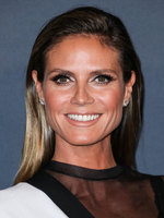 Heidi Klum Longsleeve T-shirt #2880948