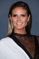 Heidi Klum Longsleeve T-shirt #2880973