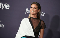Heidi Klum Longsleeve T-shirt #2880994