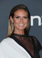 Heidi Klum Longsleeve T-shirt #2881011
