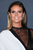 Heidi Klum Longsleeve T-shirt #2881052