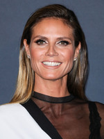 Heidi Klum Longsleeve T-shirt #2881167