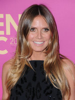 Heidi Klum Longsleeve T-shirt #2922819