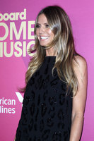 Heidi Klum Sweatshirt #2922821