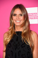 Heidi Klum Longsleeve T-shirt #2922831