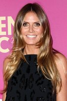 Heidi Klum Longsleeve T-shirt #2922873