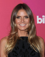 Heidi Klum Longsleeve T-shirt #2922910