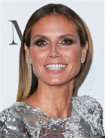 Heidi Klum Longsleeve T-shirt #3032454