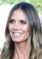 Heidi Klum tote bag #G2353856