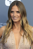 Heidi Klum tote bag #G2353874