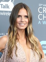 Heidi Klum mug #G2353986