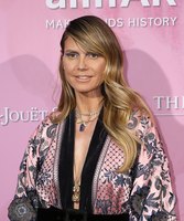 Heidi Klum Sweatshirt #3900777