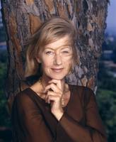 Helen Mirren Longsleeve T-shirt #2091706