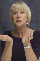 Helen Mirren Longsleeve T-shirt #2260255