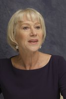 Helen Mirren Longsleeve T-shirt #2265956