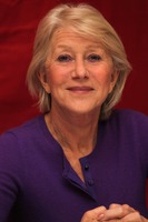 Helen Mirren Sweatshirt #2440951