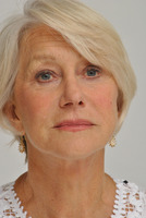 Helen Mirren Sweatshirt #2491807
