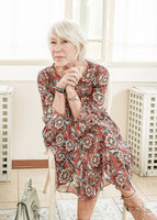 Helen Mirren longsleeve t-shirt #2850327